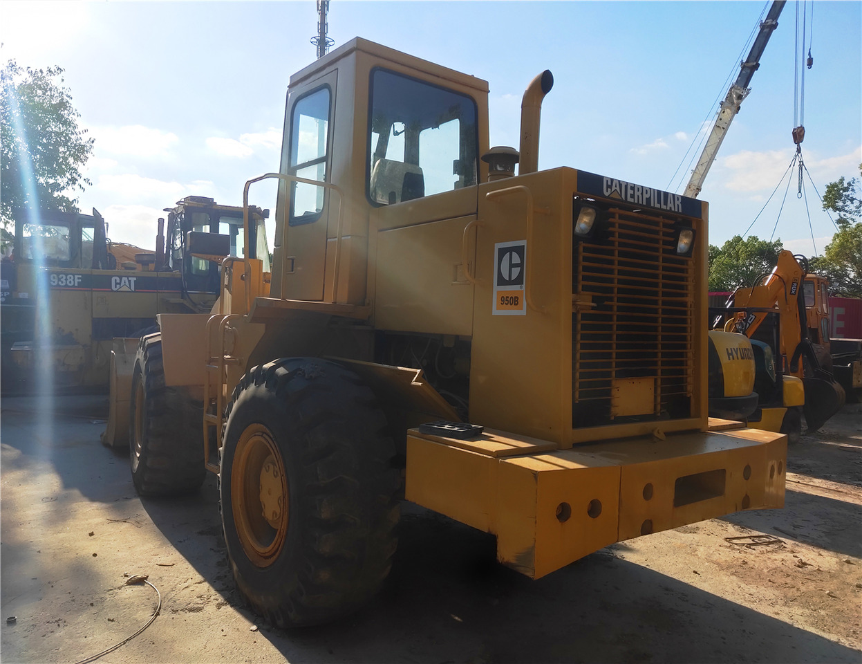 CAT Wheel Loader 950B - Máy xúc lật bánh lốp: hình 3 CAT Wheel Loader 950B - Máy xúc lật bánh lốp: hình 3