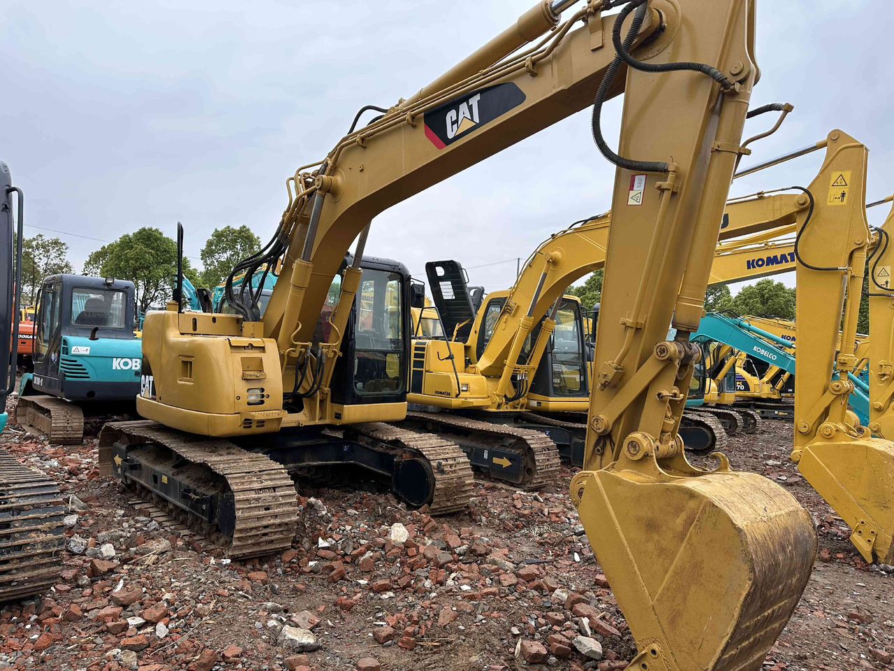 CATERPILLAR 313C Wheel Excavator Click for Discount - Máy xúc bánh xích: hình 1 CATERPILLAR 313C Wheel Excavator Click for Discount - Máy xúc bánh xích: hình 1