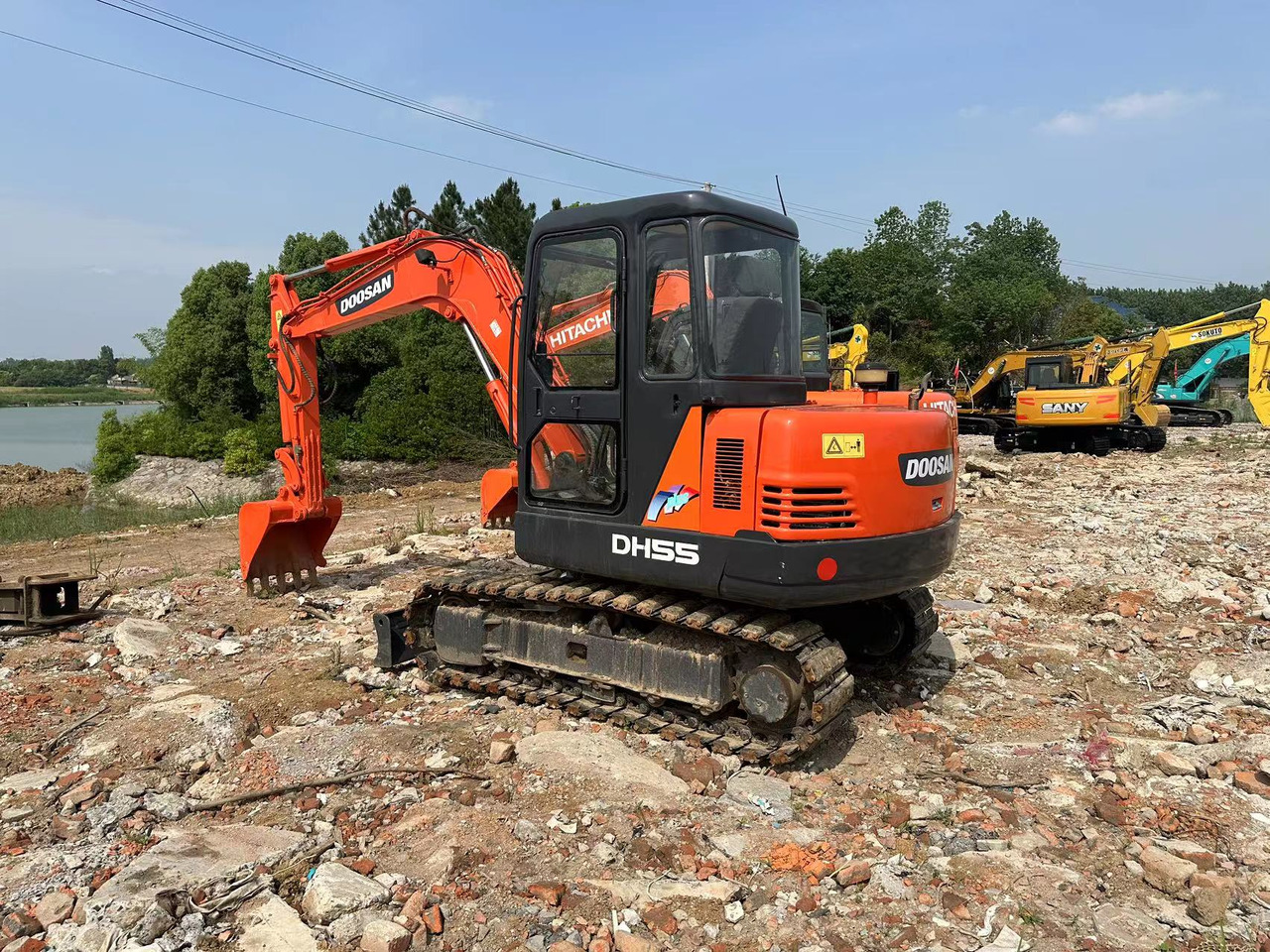 DOOSAN DH55 Mini Excavator 5.5T - Máy xúc mini: hình 4 DOOSAN DH55 Mini Excavator 5.5T - Máy xúc mini: hình 4