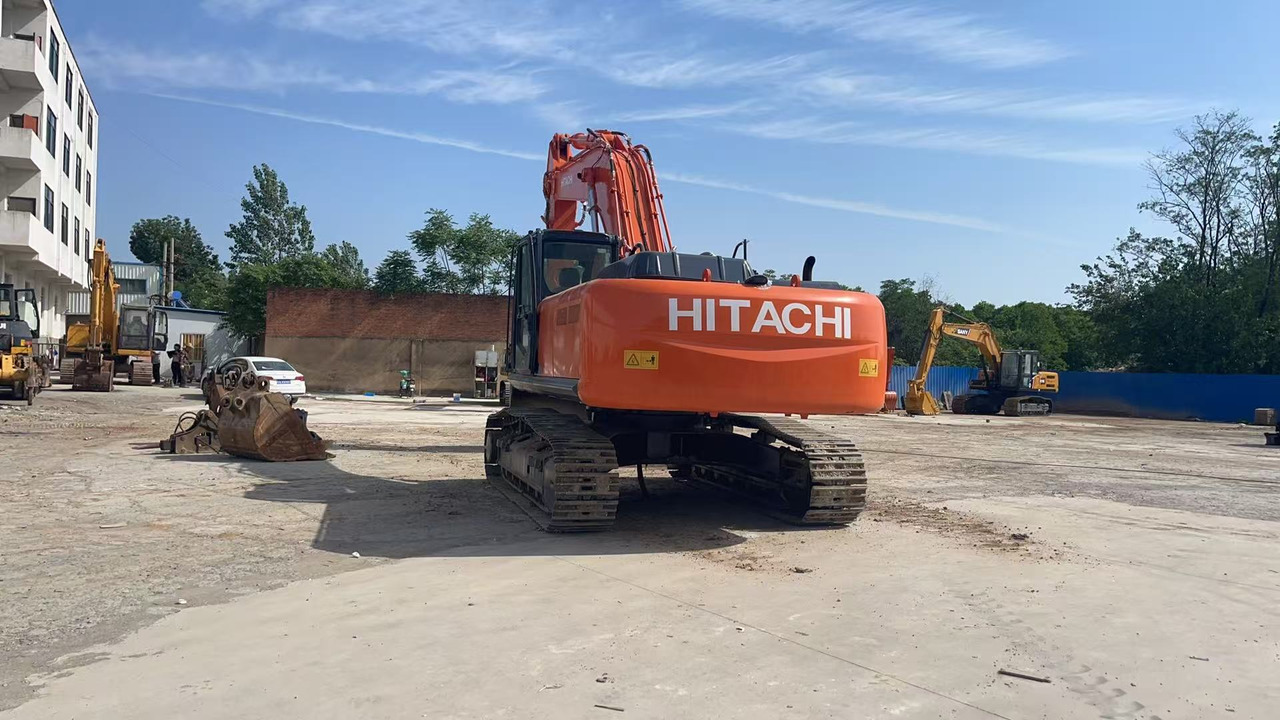 HITACHI ZX350-3G Excavator | Zero Final Drive Issues | New Undercarriage | Super Clean - Máy xúc: hình 4 HITACHI ZX350-3G Excavator | Zero Final Drive Issues | New Undercarriage | Super Clean - Máy xúc: hình 4