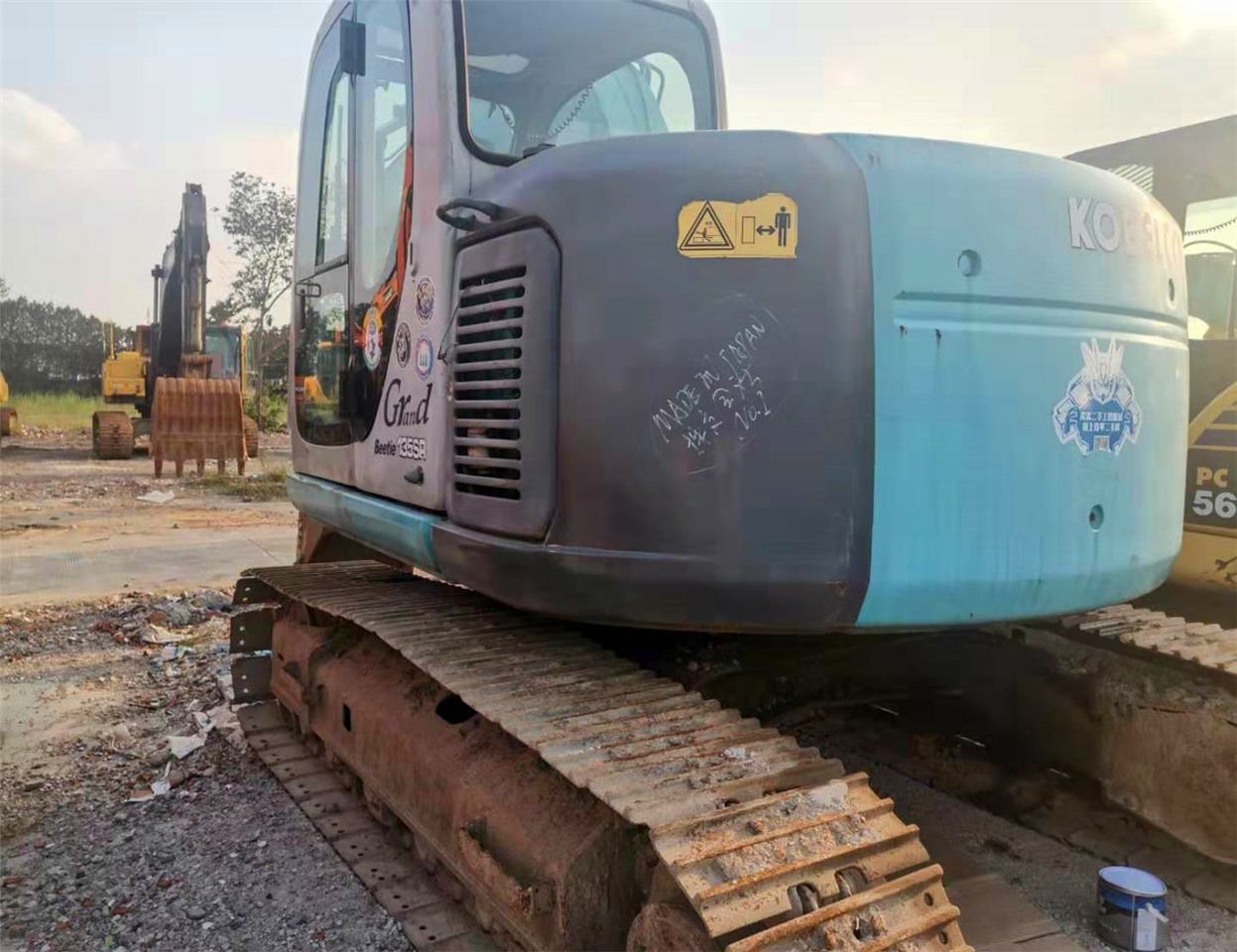 KOBELCO Crawler Excavator SK135 - Máy xúc bánh xích: hình 5 KOBELCO Crawler Excavator SK135 - Máy xúc bánh xích: hình 5