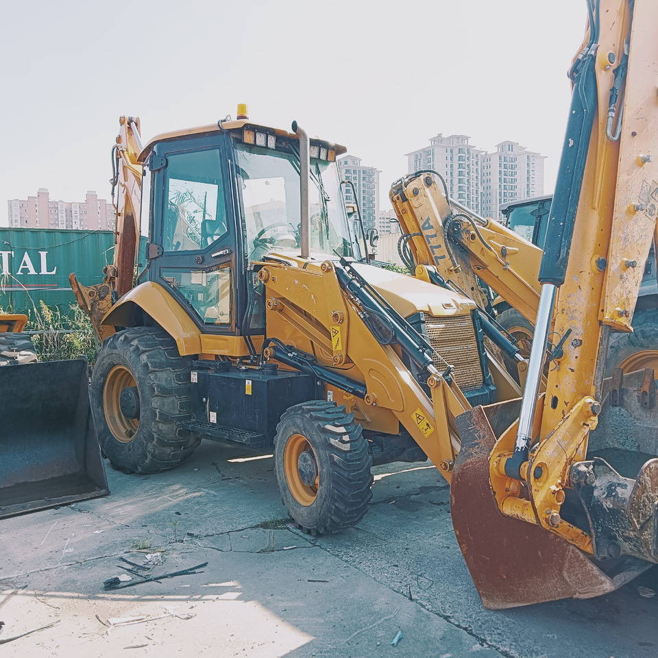 SANY - Máy xúc trước múc sau: hình 1 SANY - Máy xúc trước múc sau: hình 1
