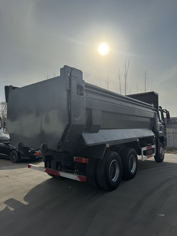 SINOTRUK HOWO - Xe ben: hình 4 SINOTRUK HOWO - Xe ben: hình 4