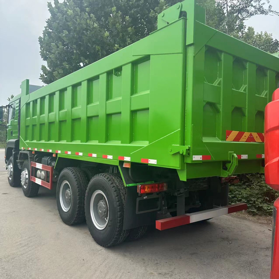 SINOTRUK SITRAK 8X4 CLICK HERE FOR DISCOUNT - Xe ben: hình 4 SINOTRUK SITRAK 8X4 CLICK HERE FOR DISCOUNT - Xe ben: hình 4