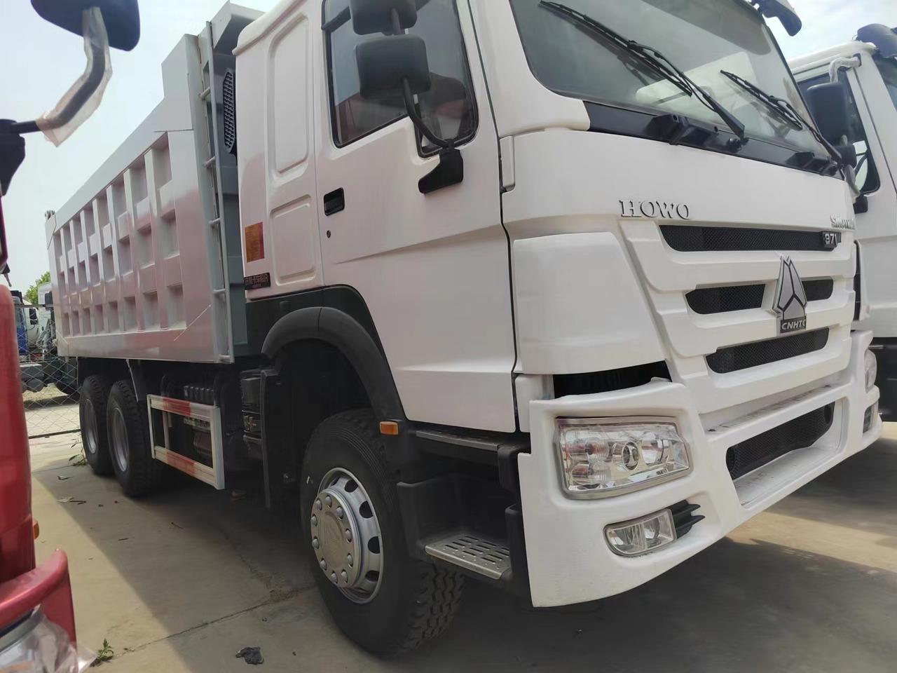 Sino HOWO 6x4 Dump Truck Click for Discount - Xe ben: hình 5 Sino HOWO 6x4 Dump Truck Click for Discount - Xe ben: hình 5