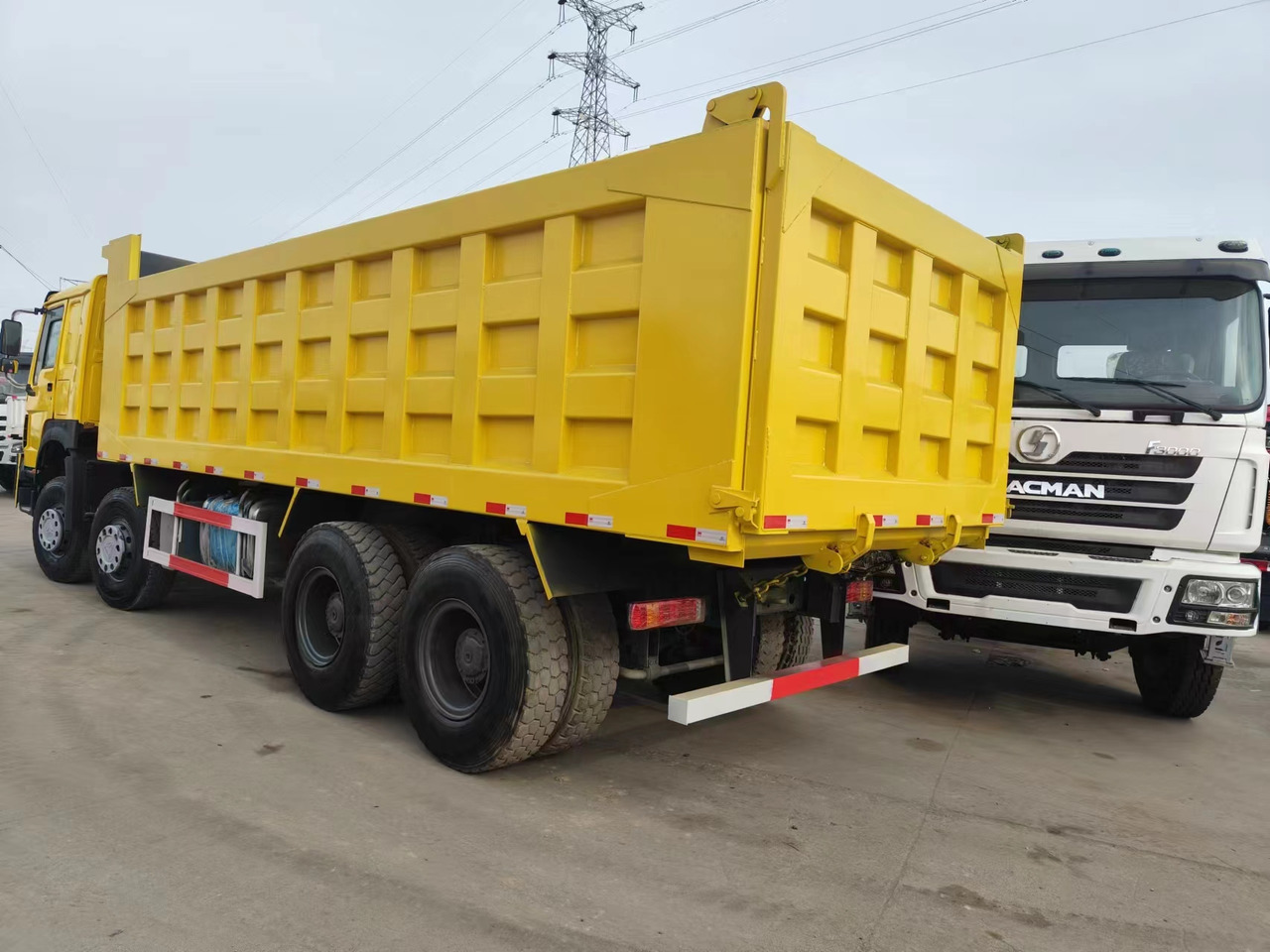 Sino HOWO 8x4 Dump Truck Click for Discount - Xe ben: hình 3 Sino HOWO 8x4 Dump Truck Click for Discount - Xe ben: hình 3