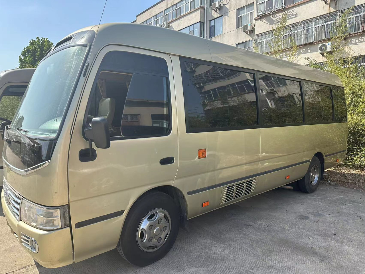 TOYOTA Coaster Bus Click Here for Discount - Xe đò: hình 4 TOYOTA Coaster Bus Click Here for Discount - Xe đò: hình 4