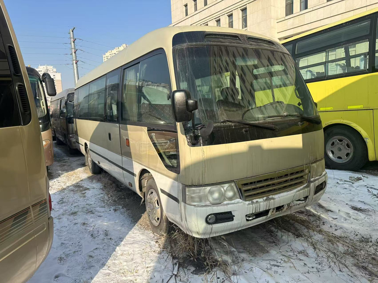 TOYOTA Coaster - Xe bus đô thị: hình 4 TOYOTA Coaster - Xe bus đô thị: hình 4