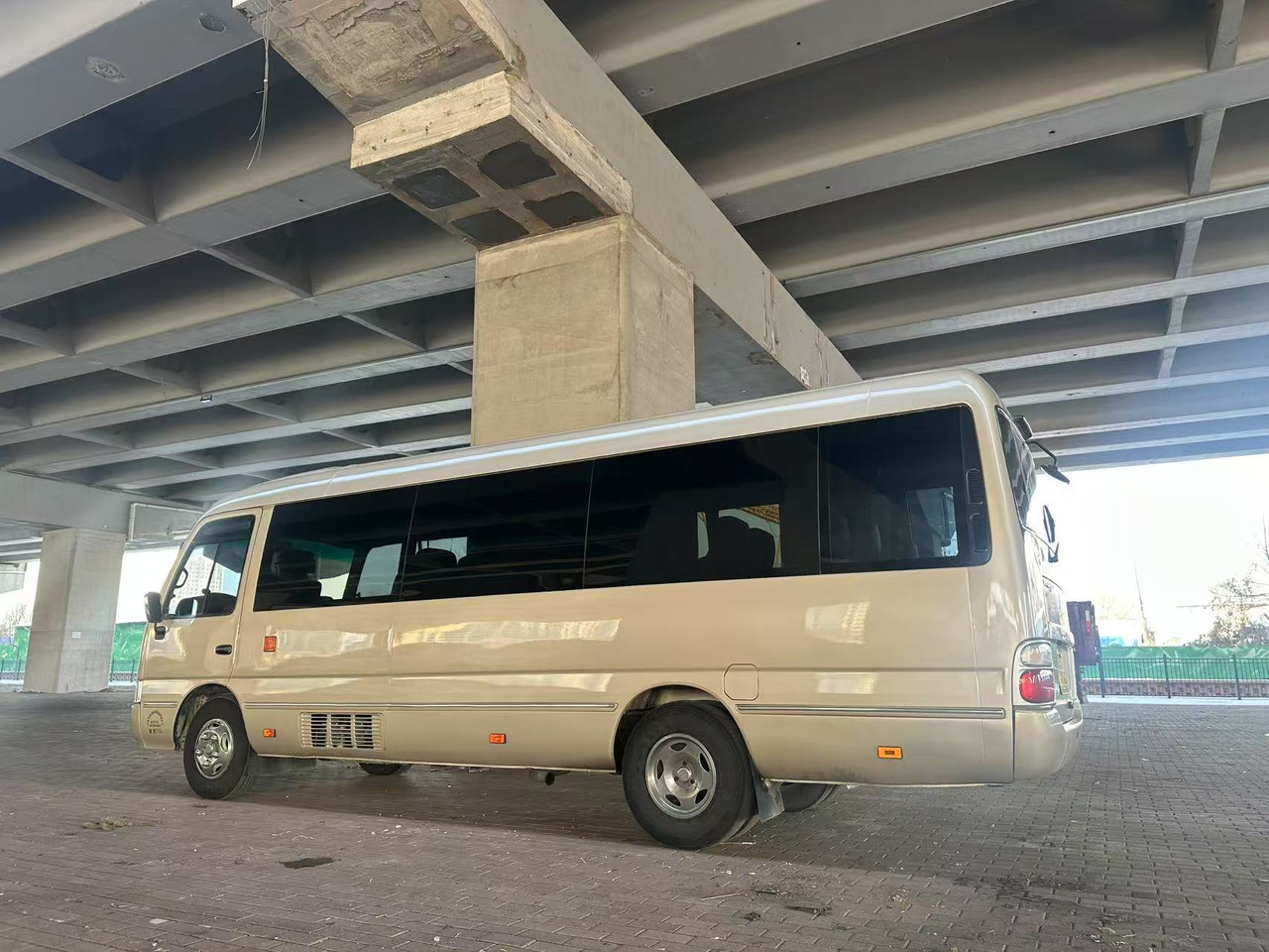 TOYOTA Coaster - Xe bus đô thị: hình 3 TOYOTA Coaster - Xe bus đô thị: hình 3