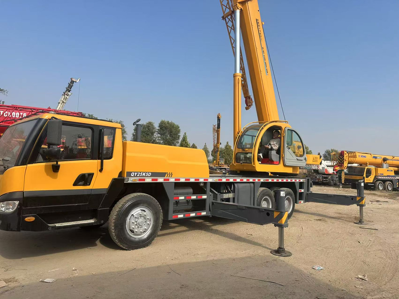 XCMG Crane QY25K5D Good Condition - Cần cẩu: hình 5 XCMG Crane QY25K5D Good Condition - Cần cẩu: hình 5