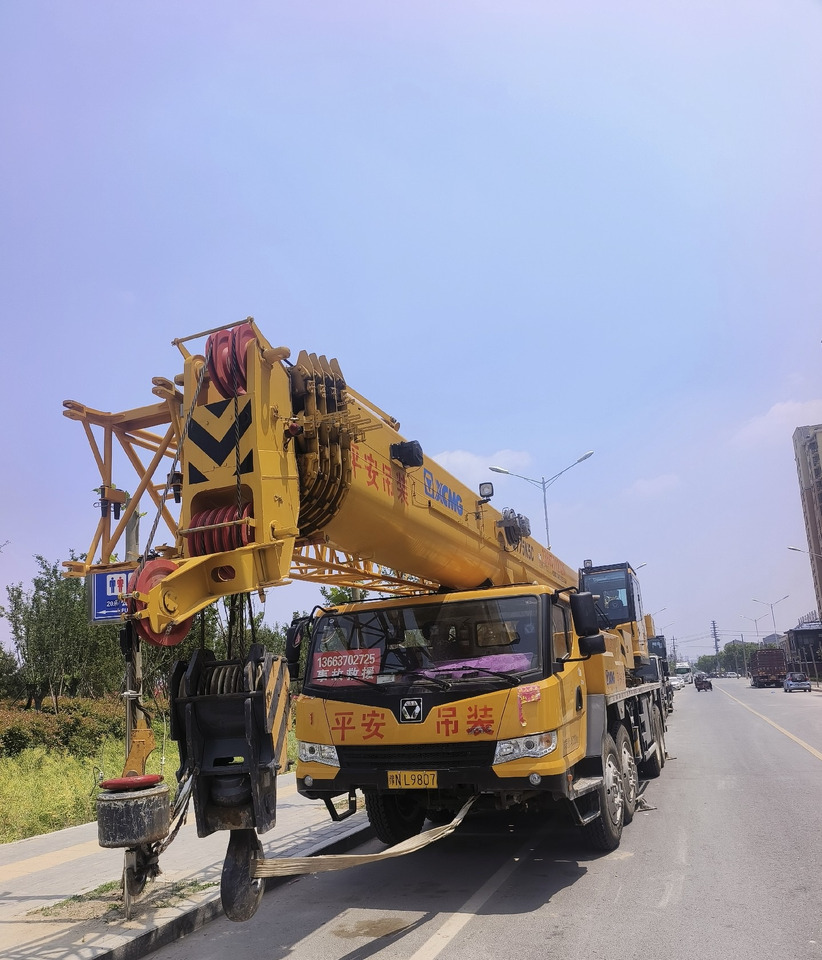 XCMG Crane QY75K - Cần cẩu: hình 2 XCMG Crane QY75K - Cần cẩu: hình 2