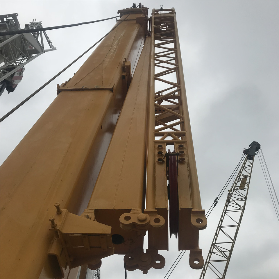 XCMG QY70 Crane - Cần cẩu: hình 4 XCMG QY70 Crane - Cần cẩu: hình 4