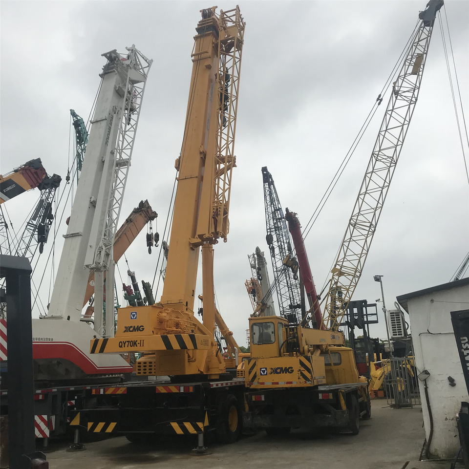 XCMG QY70 Crane - Cần cẩu: hình 2 XCMG QY70 Crane - Cần cẩu: hình 2