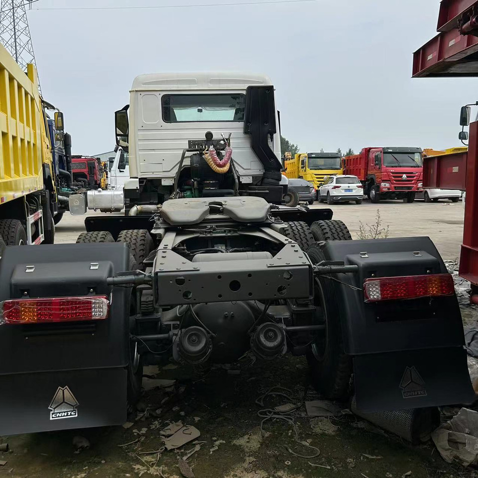 SINOTRUK HOWO 371 CLICK HERE FOR DISCOUNT - Xe đầu kéo: hình 5 SINOTRUK HOWO 371 CLICK HERE FOR DISCOUNT - Xe đầu kéo: hình 5