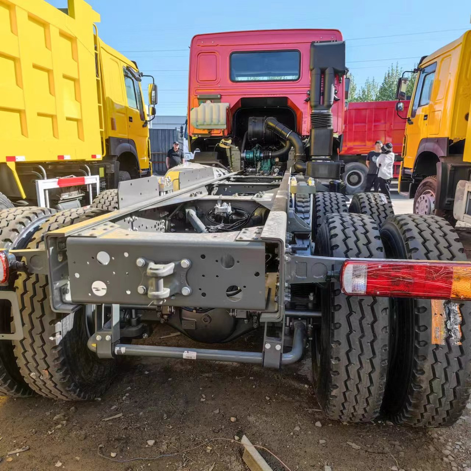 SINOTRUK HOWO 371 CLICK HERE FOR DISCOUNT - Xe đầu kéo: hình 4 SINOTRUK HOWO 371 CLICK HERE FOR DISCOUNT - Xe đầu kéo: hình 4