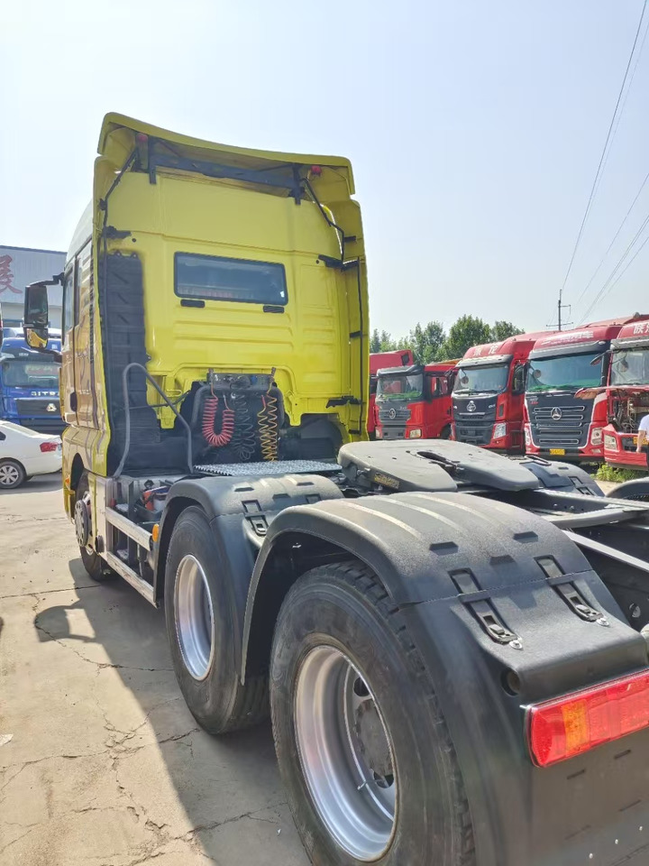 SINOTRUK SITRAK CLICK HERE FOR DISCOUNT - Xe đầu kéo: hình 4 SINOTRUK SITRAK CLICK HERE FOR DISCOUNT - Xe đầu kéo: hình 4