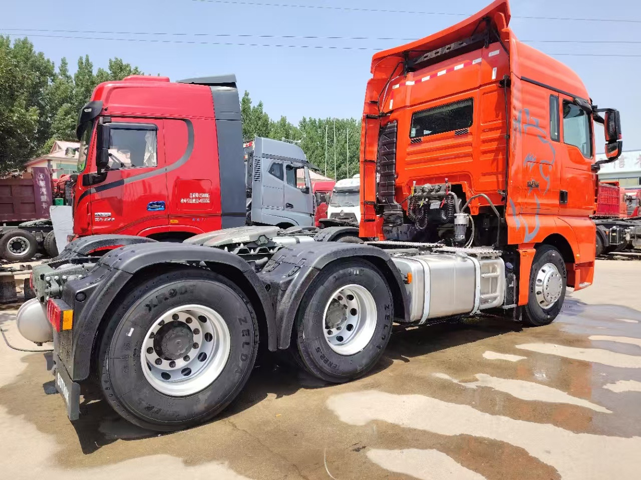 SINOTRUK SITRAK CLICK HERE FOR DISCOUNT - Xe đầu kéo: hình 4 SINOTRUK SITRAK CLICK HERE FOR DISCOUNT - Xe đầu kéo: hình 4