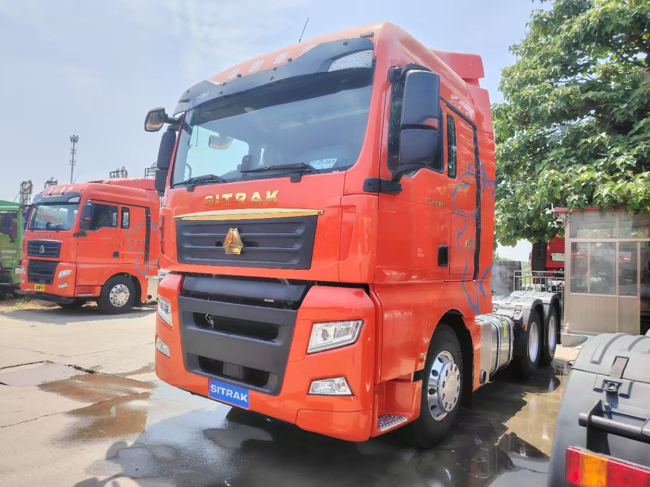 SINOTRUK SITRAK CLICK HERE FOR DISCOUNT - Xe đầu kéo: hình 1 SINOTRUK SITRAK CLICK HERE FOR DISCOUNT - Xe đầu kéo: hình 1