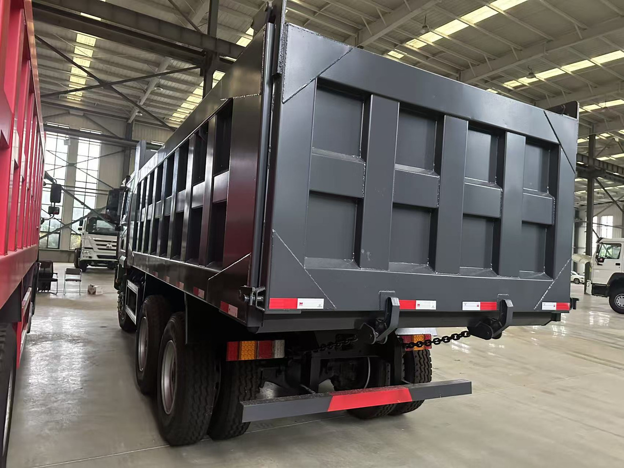 Xe tải HOWO DUMP TRUCK  6✖4: hình 6