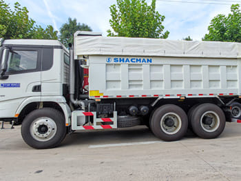 SHACMAN Shacman F3000 6x4 Tractor Truck for Sale in Zambia - Xe ben: hình 4 SHACMAN Shacman F3000 6x4 Tractor Truck for Sale in Zambia - Xe ben: hình 4
