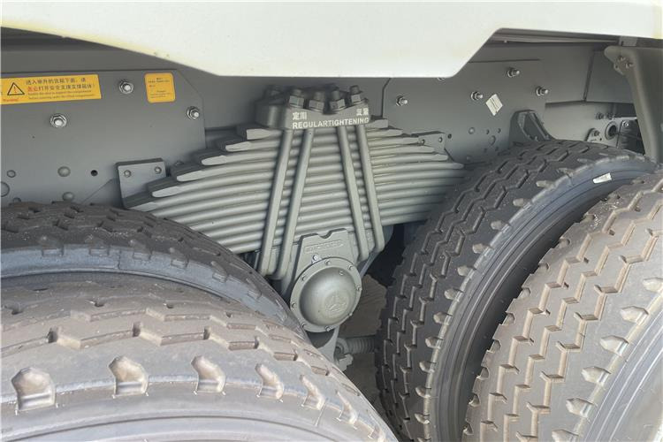 SINOTRUK Howo Dump Truck 6x4 for Sale In Ghana - Xe ben: hình 4 SINOTRUK Howo Dump Truck 6x4 for Sale In Ghana - Xe ben: hình 4