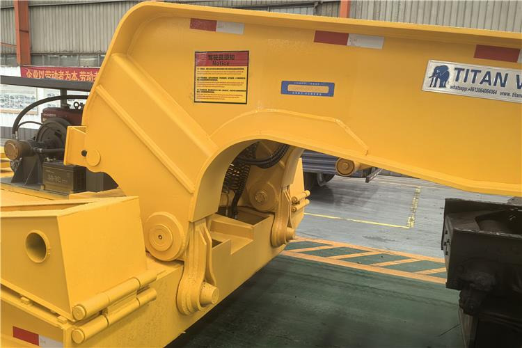 TITAN 4 Axle 100 Ton Removable Gooseneck Trailer for Sale in PNG - Sơ mi rơ moóc thùng thấp: hình 4 TITAN 4 Axle 100 Ton Removable Gooseneck Trailer for Sale in PNG - Sơ mi rơ moóc thùng thấp: hình 4