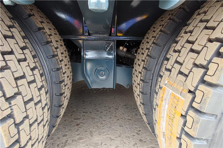 TITAN 4 Axle Low Loader Trailer for Sale In Jamaica - Sơ mi rơ moóc thùng thấp: hình 5 TITAN 4 Axle Low Loader Trailer for Sale In Jamaica - Sơ mi rơ moóc thùng thấp: hình 5