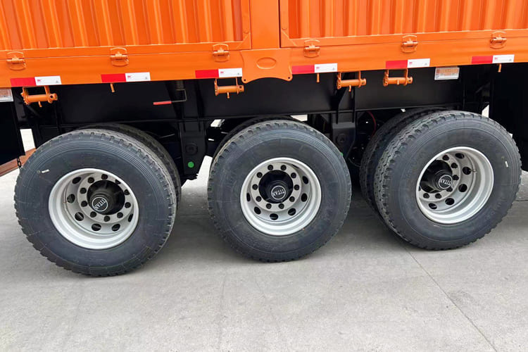 TITAN Fence Trailer for Sale in Saudi Arabia - Sơ mi rơ moóc chở gia súc: hình 5 TITAN Fence Trailer for Sale in Saudi Arabia - Sơ mi rơ moóc chở gia súc: hình 5