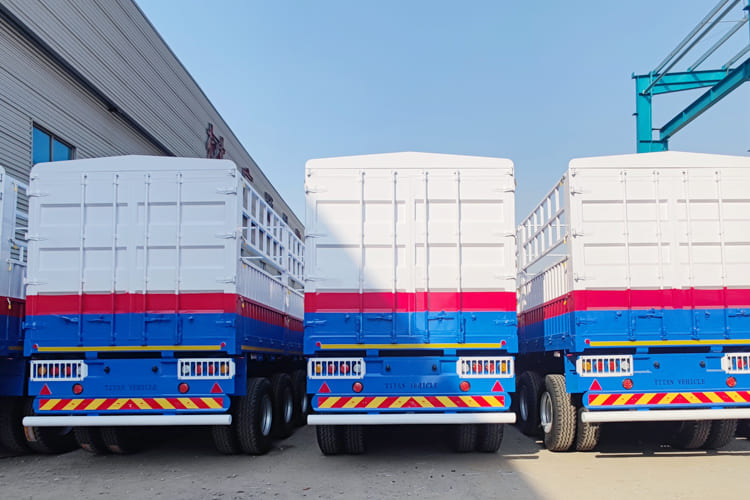 TITAN Livestock Trailer for Sale in Ghana - Sơ mi rơ moóc chở gia súc: hình 3 TITAN Livestock Trailer for Sale in Ghana - Sơ mi rơ moóc chở gia súc: hình 3