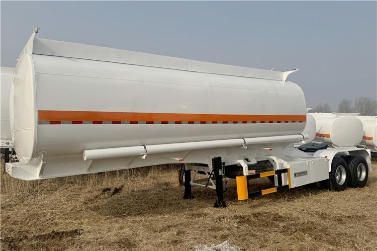 TITAN Superlink Fuel Tanker Trailer for Sale In Anglo - Sơ mi rơ moóc bồn: hình 3 TITAN Superlink Fuel Tanker Trailer for Sale In Anglo - Sơ mi rơ moóc bồn: hình 3
