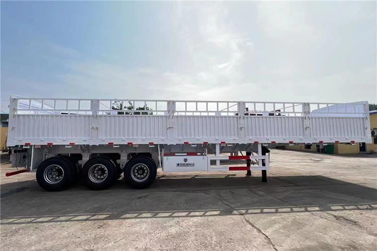 TITAN Tri Axle 60 Ton Fence Cargo Semi Trailer for Sale In Guinea - Sơ mi rơ moóc chở gia súc: hình 4 TITAN Tri Axle 60 Ton Fence Cargo Semi Trailer for Sale In Guinea - Sơ mi rơ moóc chở gia súc: hình 4