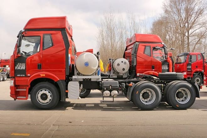 FAW FAW 6X4 Trucks for Sale Prices in Vanuatu - Xe đầu kéo: hình 5 FAW FAW 6X4 Trucks for Sale Prices in Vanuatu - Xe đầu kéo: hình 5