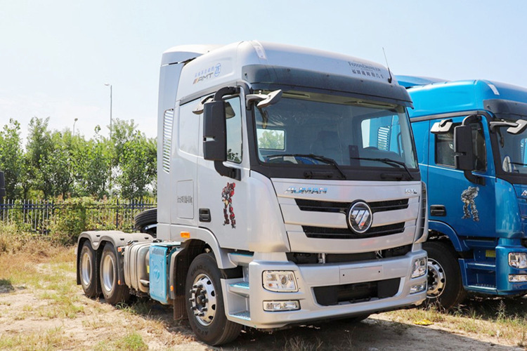 FOTON Foton 6x4 Tractor Head for Sale in Tanzania - Xe đầu kéo: hình 2 FOTON Foton 6x4 Tractor Head for Sale in Tanzania - Xe đầu kéo: hình 2