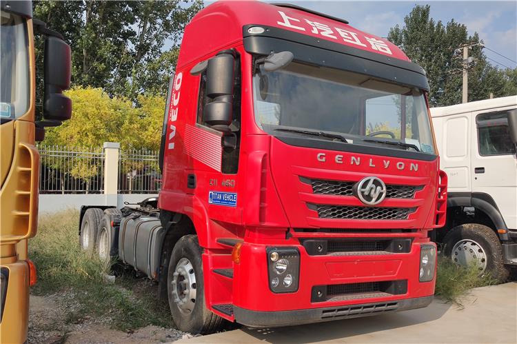 Hongyan Used Genlyon Truck Head for Sale - Xe đầu kéo: hình 1 Hongyan Used Genlyon Truck Head for Sale - Xe đầu kéo: hình 1