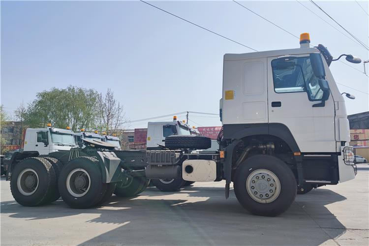 SINOTRUK Howo New Model 430HP Truck Tractor Price In Mauritania - Xe đầu kéo: hình 2 SINOTRUK Howo New Model 430HP Truck Tractor Price In Mauritania - Xe đầu kéo: hình 2
