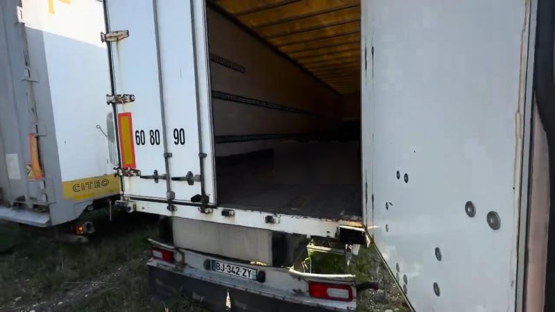 Samro Srem - Sơ mi rơ moóc hộp kín: hình 5 Samro Srem - Sơ mi rơ moóc hộp kín: hình 5