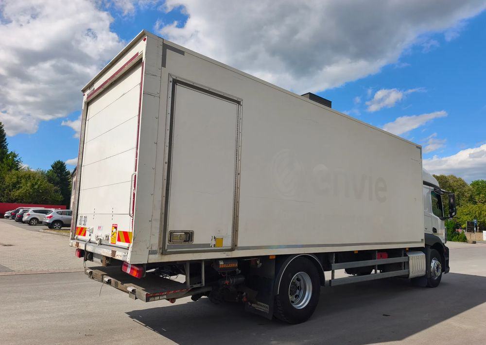 Mercedes-Benz ACTROS 18.360 kontener 18 p , winda - Xe tải hộp: hình 5 Mercedes-Benz ACTROS 18.360 kontener 18 p , winda - Xe tải hộp: hình 5