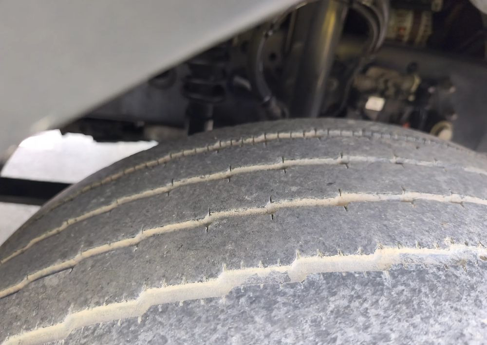 Renault Gama D 210 rama do zabudowy poduszka klima - Xe tải khung gầm: hình 5 Renault Gama D 210 rama do zabudowy poduszka klima - Xe tải khung gầm: hình 5