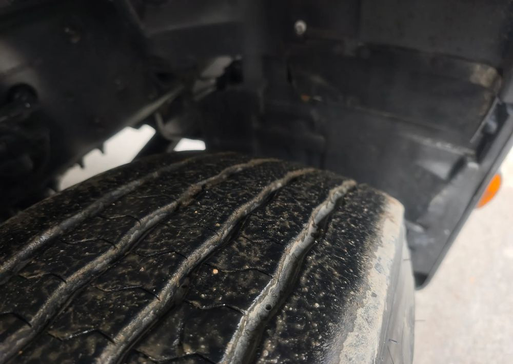 Renault Gama D 26.320 skrzynia hds palfinger PK15500 - Xe tải thùng lửng/ Phẳng, Xe cẩu tự hành: hình 3 Renault Gama D 26.320 skrzynia hds palfinger PK15500 - Xe tải thùng lửng/ Phẳng, Xe cẩu tự hành: hình 3