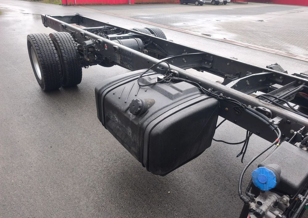 Renault Midlum 220.14 220.16 rama do zabudowy poduszka - Xe tải khung gầm: hình 5 Renault Midlum 220.14 220.16 rama do zabudowy poduszka - Xe tải khung gầm: hình 5