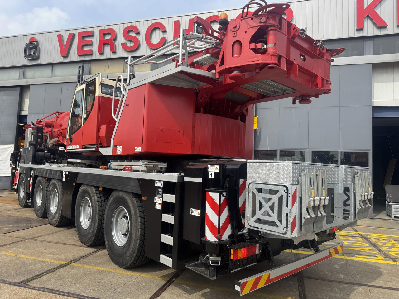 Liebherr Liebherr LTM 1230-5.1 - Cẩu bánh lốp: hình 3 Liebherr Liebherr LTM 1230-5.1 - Cẩu bánh lốp: hình 3