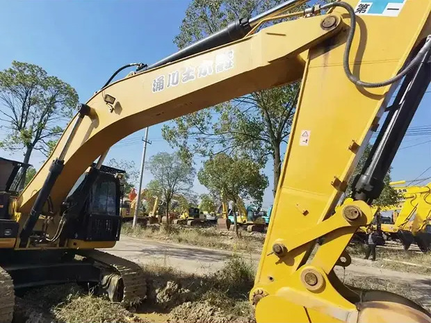 2022 Caterpillar 330D - Máy xúc bánh xích: hình 4 2022 Caterpillar 330D - Máy xúc bánh xích: hình 4