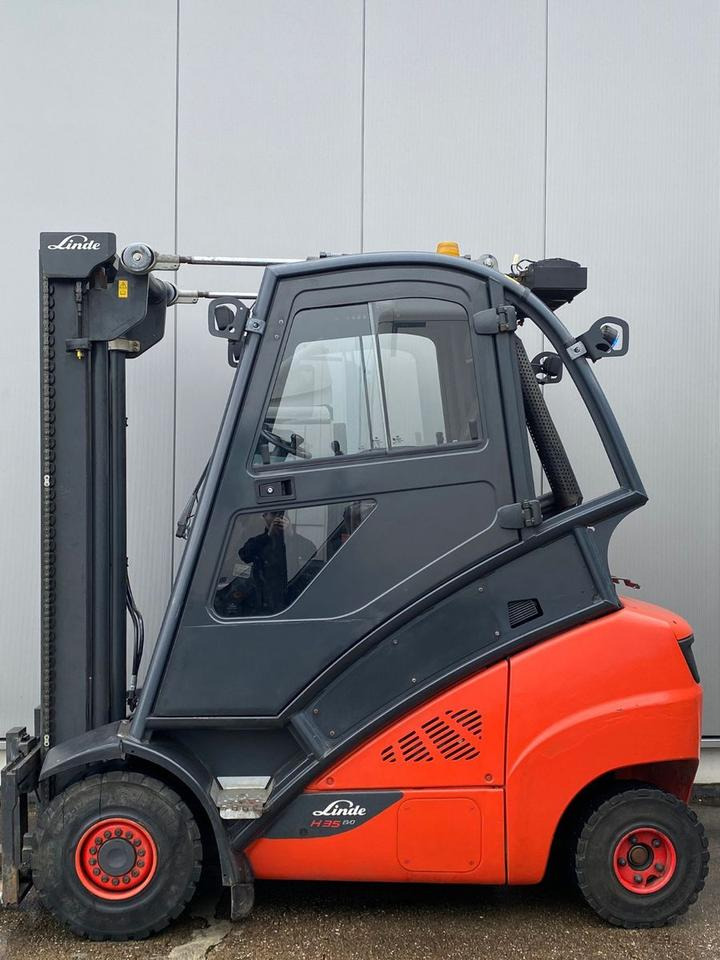 Linde Linde H 35 T - 6.012 h - Seitenschieber - - Xe nâng gas: hình 1 Linde Linde H 35 T - 6.012 h - Seitenschieber - - Xe nâng gas: hình 1