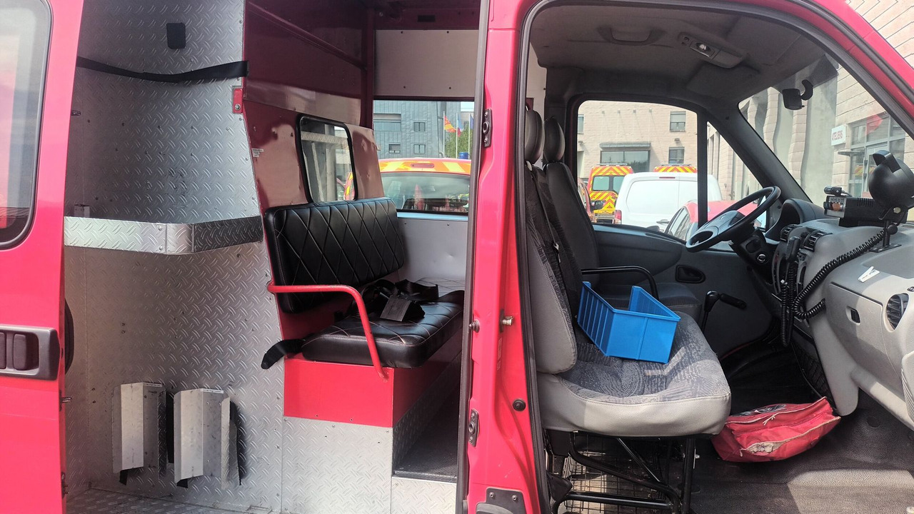 A vendre RENAULT MASTER. - Xe van chở hàng, Xe tải van: hình 3 A vendre RENAULT MASTER. - Xe van chở hàng, Xe tải van: hình 3