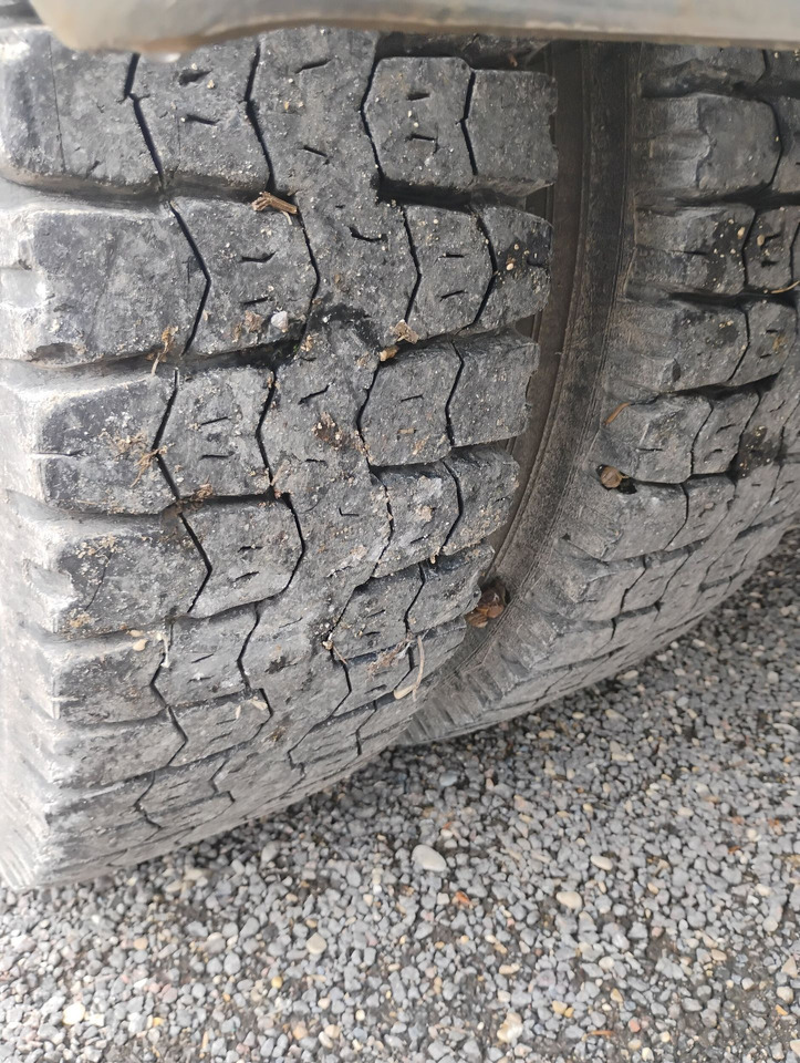 Renault Midlum 909AAD51- Disponible à compter du 19 /11/2025. Camion benne 13T-Moteur remplacé en 2021 ( environ 120 000km). Usure importante de la benne, oxydation de fer globale apparente - Norme Eu - Xe ben: hình 3 Renault Midlum 909AAD51- Disponible à compter du 19 /11/2025. Camion benne 13T-Moteur remplacé en 2021 ( environ 120 000km). Usure importante de la benne, oxydation de fer globale apparente - Norme Eu - Xe ben: hình 3