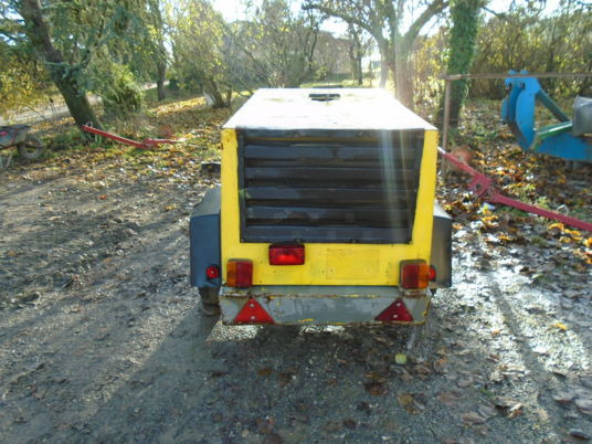 Máy nén khí Kaeser M 22: hình 9 Máy nén khí Kaeser M 22: hình 9