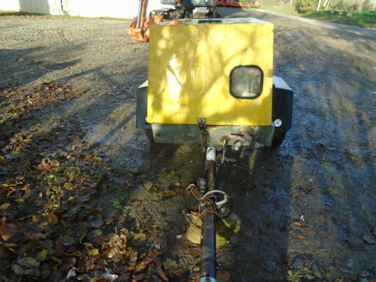 Máy nén khí Kaeser M 22: hình 7 Máy nén khí Kaeser M 22: hình 7