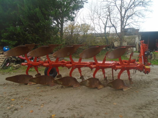 Kuhn VARIMASTER 180 - Cày: hình 2 Kuhn VARIMASTER 180 - Cày: hình 2