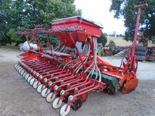 Kverneland das + Kuhn herse rotative - Máy gieo hạt liên hợp: hình 5 Kverneland das + Kuhn herse rotative - Máy gieo hạt liên hợp: hình 5