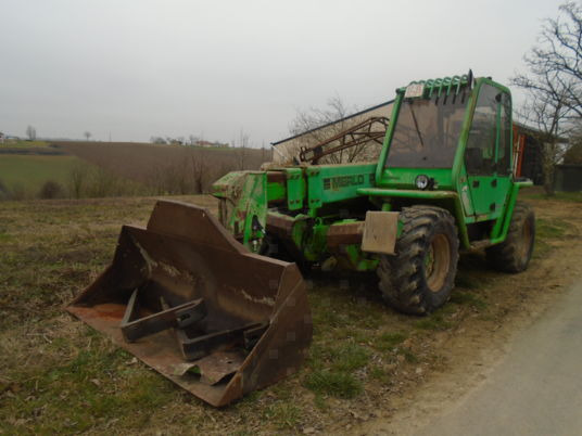 Merlo P30.13EVS - Xe nhấc hình viễn vọng kính: hình 3 Merlo P30.13EVS - Xe nhấc hình viễn vọng kính: hình 3
